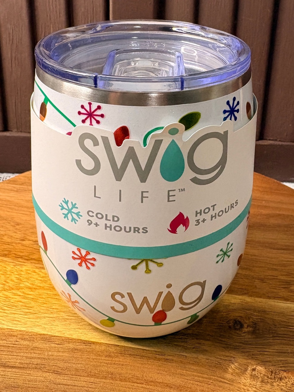 Swig Life 14oz Christmas Insulated Wine Cup Let it Glow New with Tags